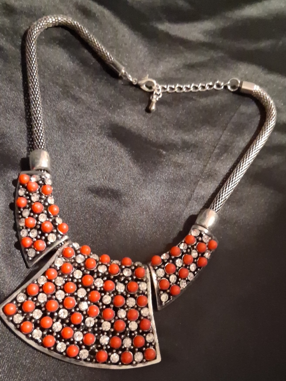 Chico's Statement Red Coral & Crystal Beaded Collar Or Bib Necklace 18 To 20 In.